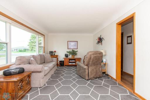 1613 13th Avenue N, Moorhead, MN 56560