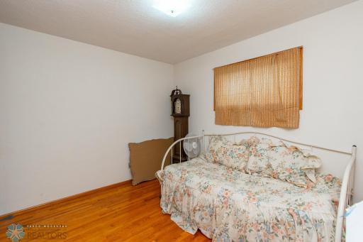 1613 13th Avenue N, Moorhead, MN 56560