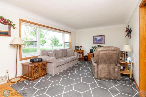 1613 13th Avenue N, Moorhead, MN 56560