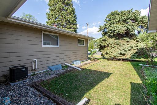 1613 13th Avenue N, Moorhead, MN 56560