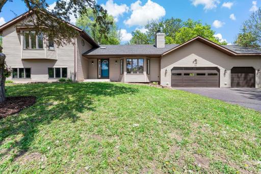 77 Emerson Avenue W, Saint Paul, MN 55118