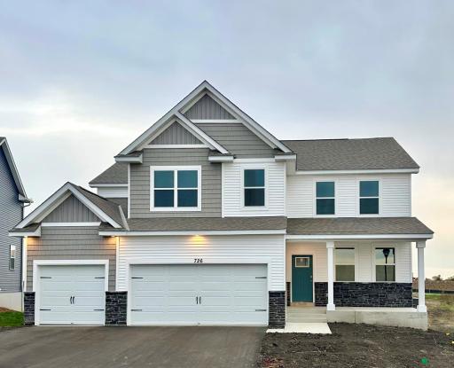 726 Winterberry Lane, Waconia, MN 55387