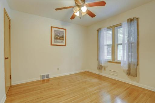 7733 Fairfield Road N, Minneapolis, MN 55444