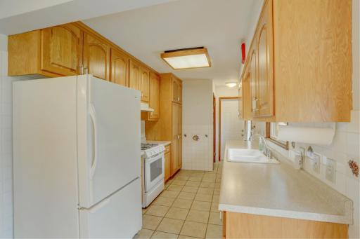 7733 Fairfield Road N, Minneapolis, MN 55444