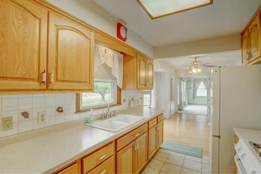 7733 Fairfield Road N, Minneapolis, MN 55444