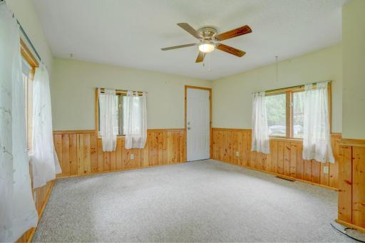 7733 Fairfield Road N, Minneapolis, MN 55444