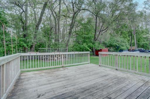 7733 Fairfield Road N, Minneapolis, MN 55444