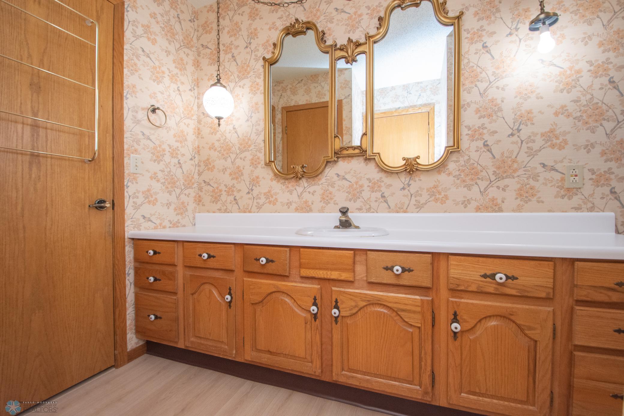 Main level Bathroom