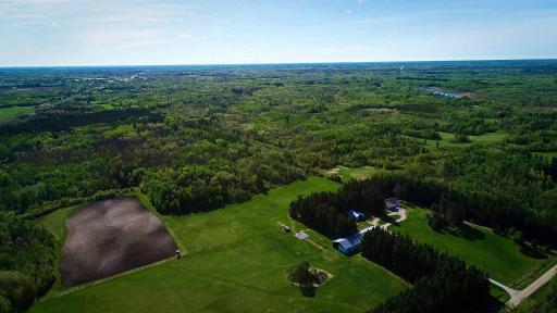 1622 82nd Avenue NW, Williams, MN 56686