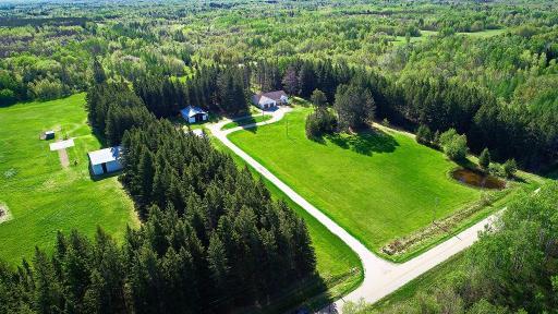 1622 82nd Avenue NW, Williams, MN 56686