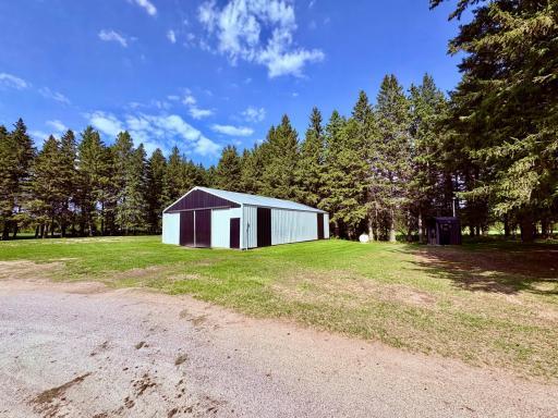 1622 82nd Avenue NW, Williams, MN 56686