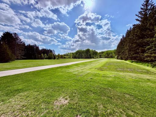 1622 82nd Avenue NW, Williams, MN 56686