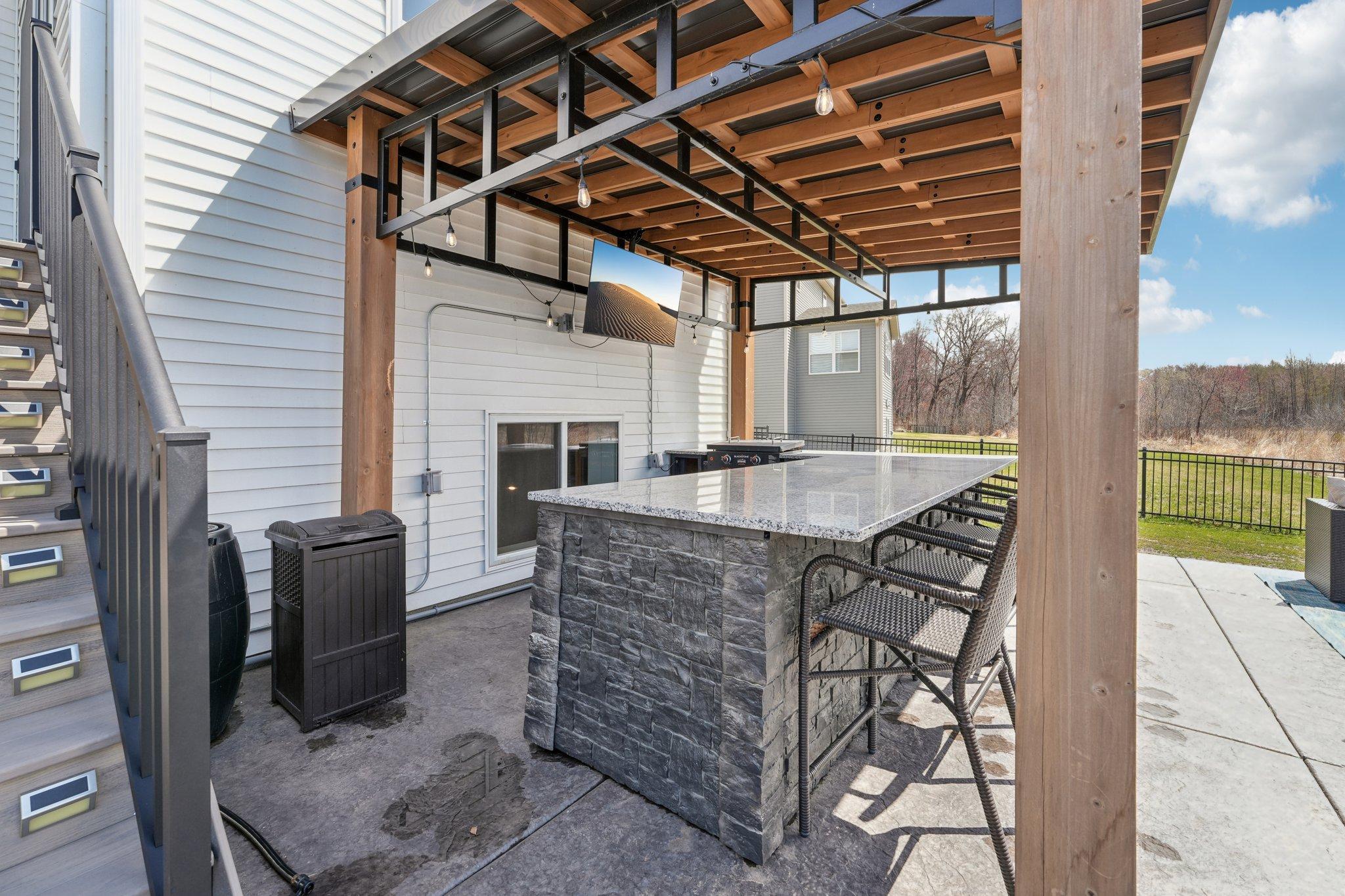 58-web-or-mls-128th Ln NE-2604-008.jpg