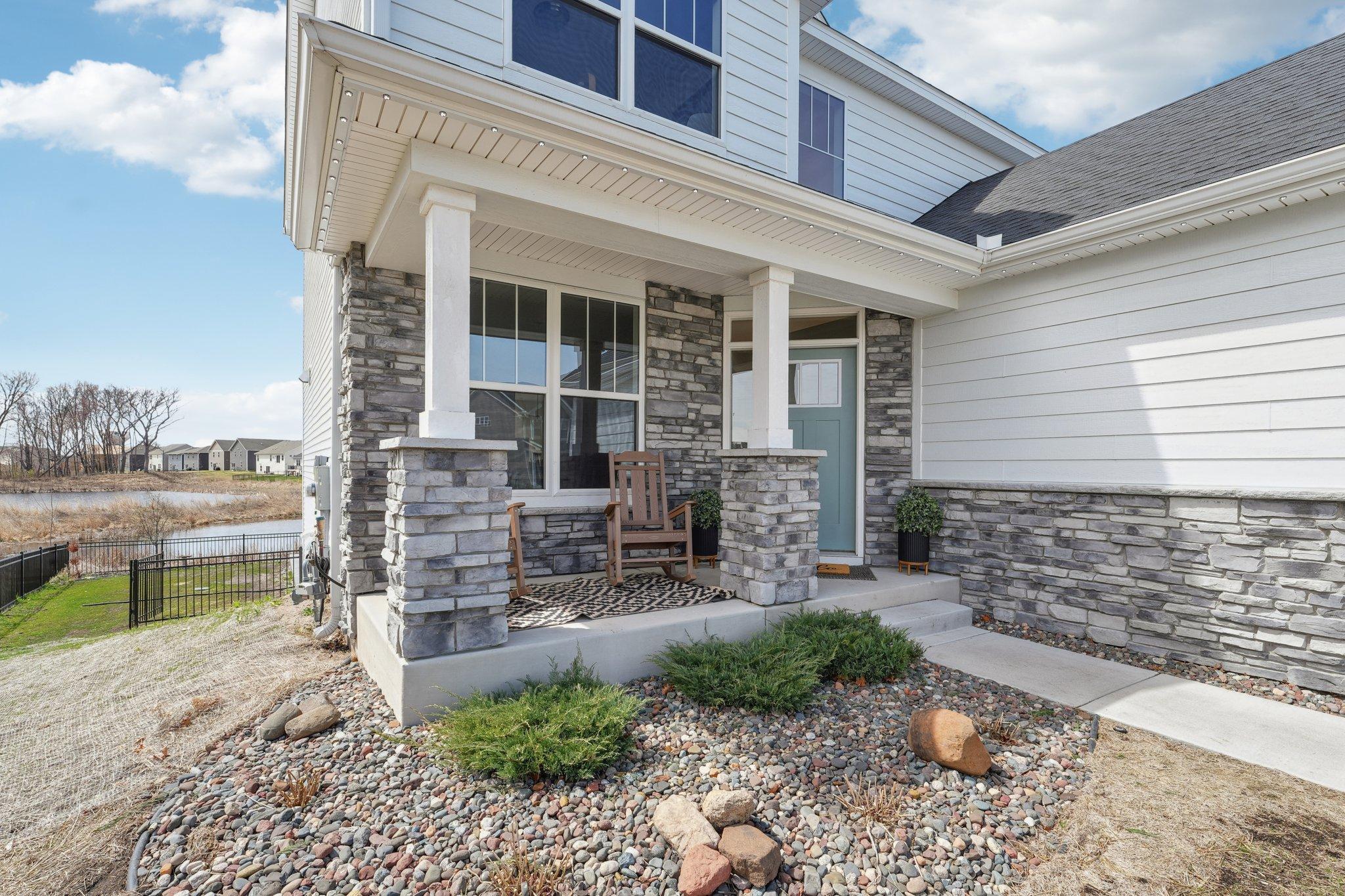 55-web-or-mls-128th Ln NE-2604-005.jpg