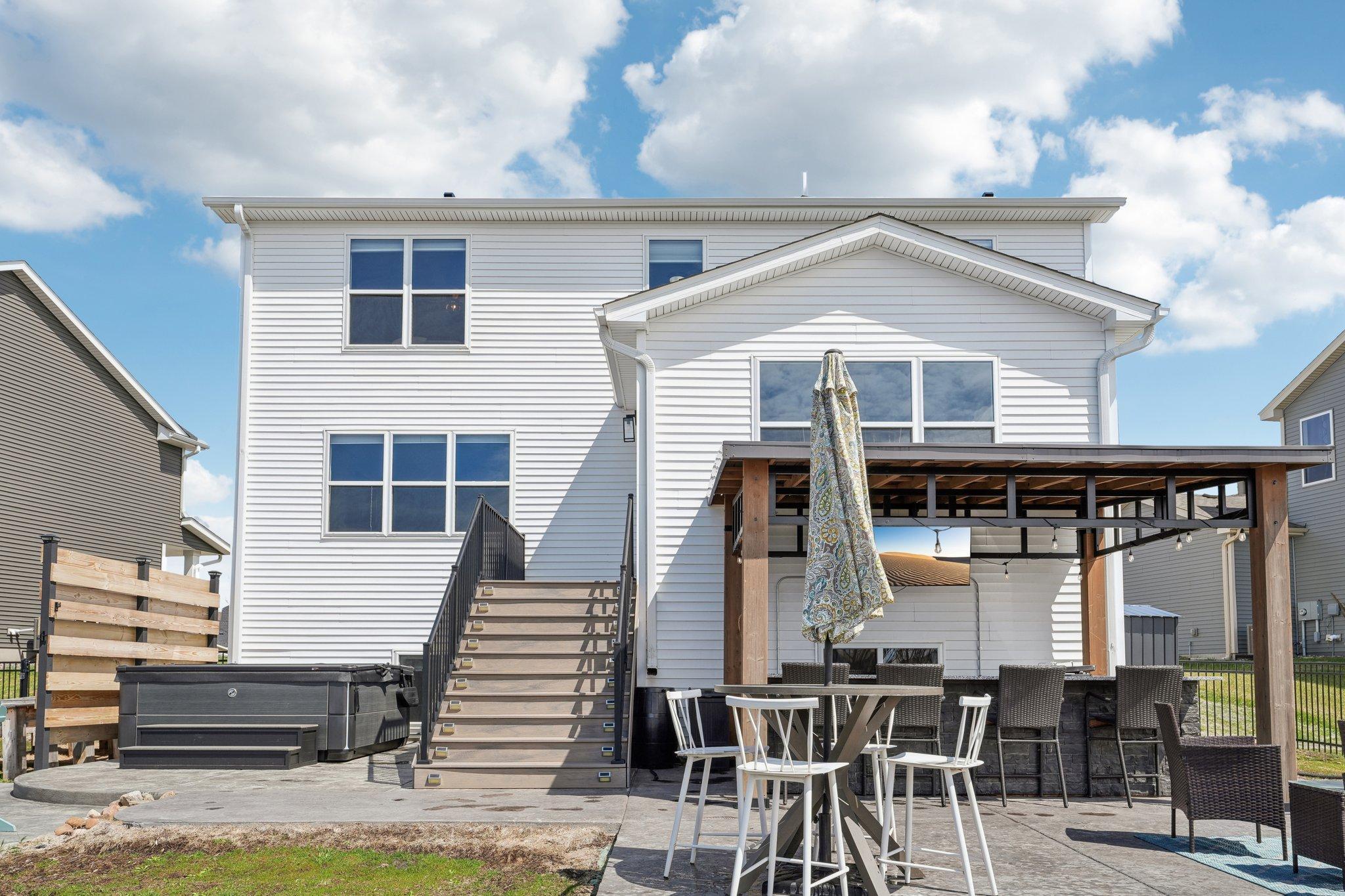 65-web-or-mls-128th Ln NE-2604-015.jpg