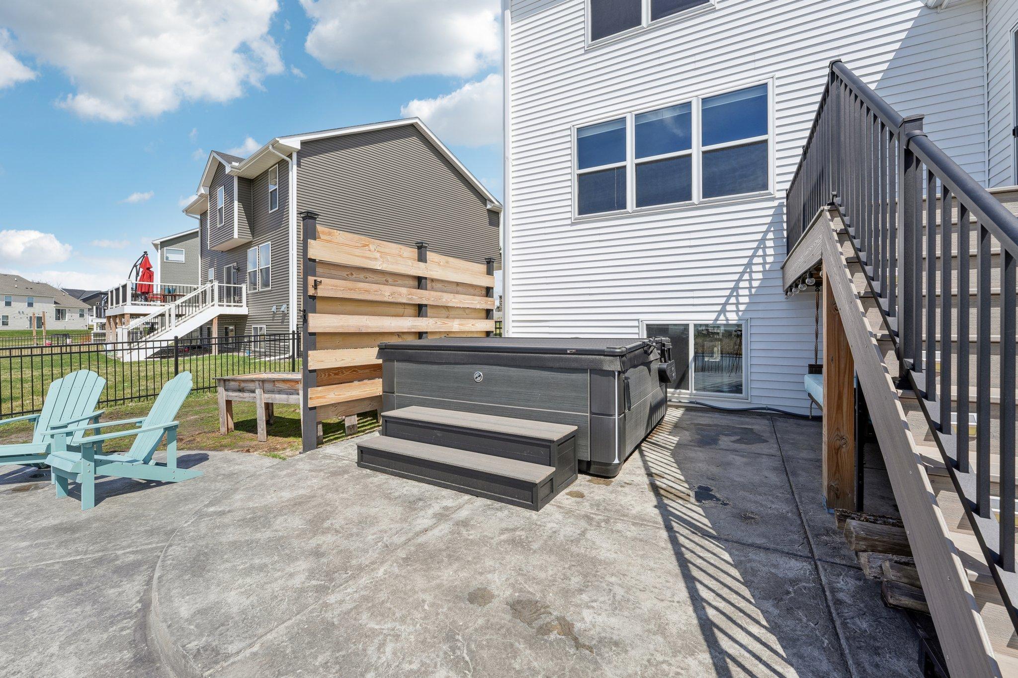 59-web-or-mls-128th Ln NE-2604-009.jpg