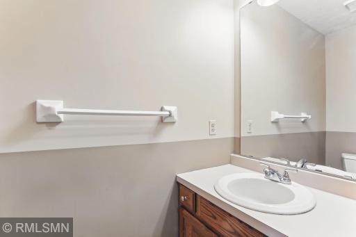 9225 Cornell Bay, Saint Paul, MN 55125
