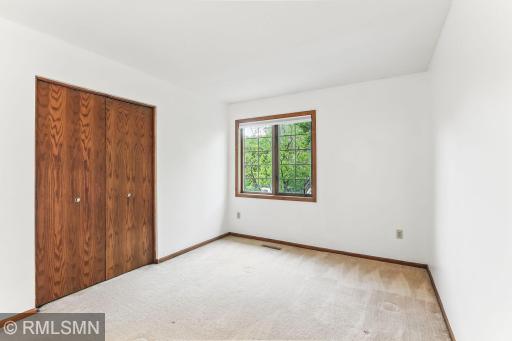 9225 Cornell Bay, Saint Paul, MN 55125