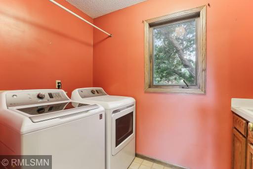9225 Cornell Bay, Saint Paul, MN 55125