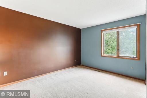 9225 Cornell Bay, Saint Paul, MN 55125