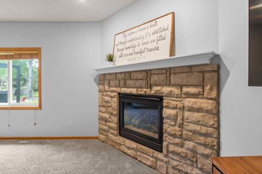 19820 Evensong Avenue, Farmington, MN 55024