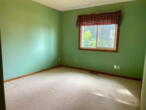 4924 Three Points Boulevard, Mound, MN 55364