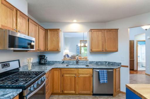 532 Sterling Street S, Saint Paul, MN 55119