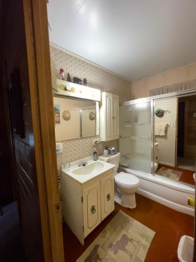 110 Hays Circle, Silver Bay, MN 55614