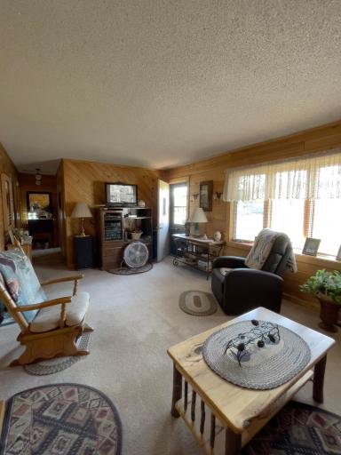 110 Hays Circle, Silver Bay, MN 55614