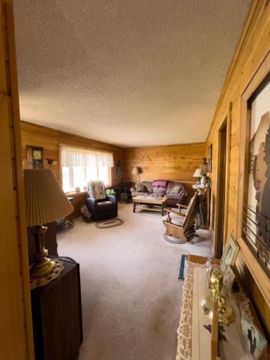 110 Hays Circle, Silver Bay, MN 55614