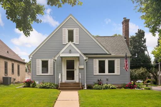 2118 Eleanor Avenue, Saint Paul, MN 55116