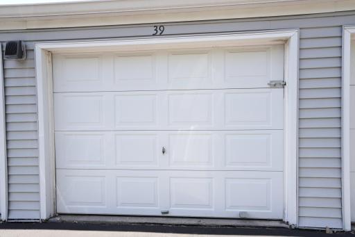 1601 N Innsbruck Drive, 319, Fridley, MN 55432