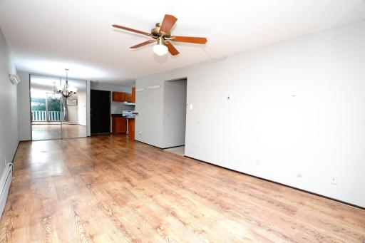 1601 N Innsbruck Drive, 319, Fridley, MN 55432