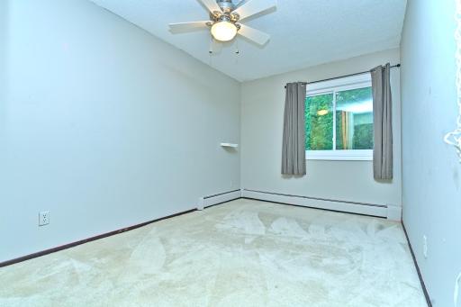 1601 N Innsbruck Drive, 319, Fridley, MN 55432
