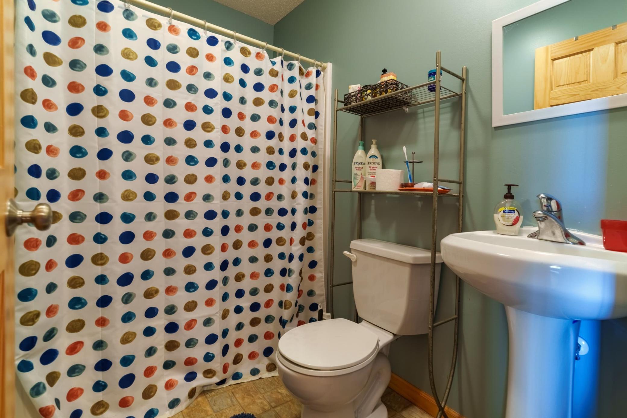 Lower Level 3/4Bath.jpeg