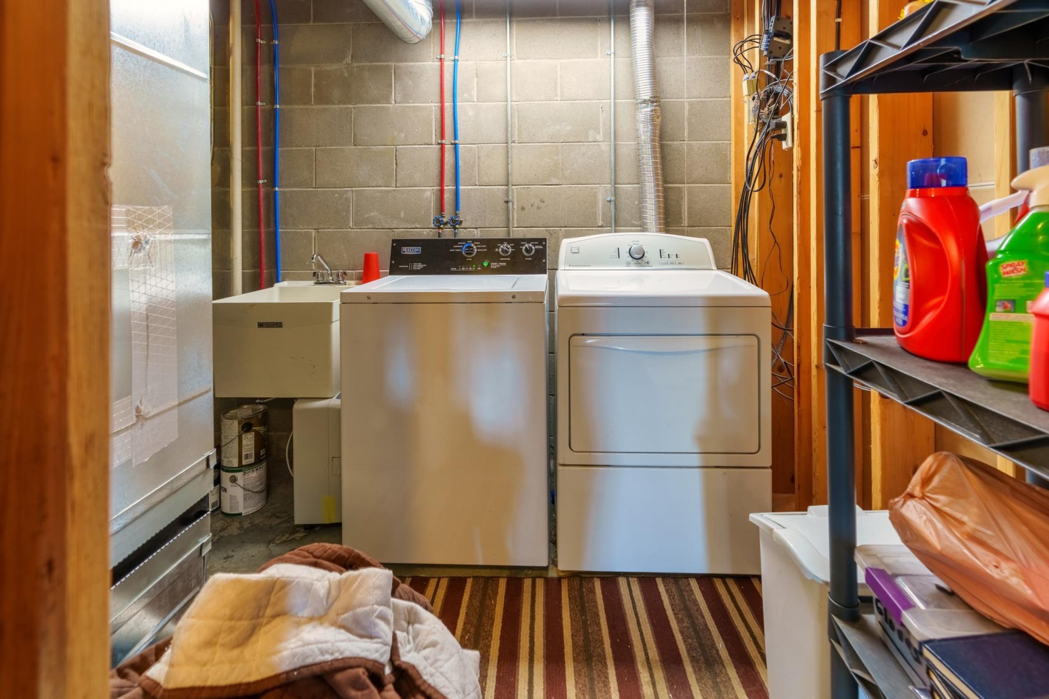 Lowre Level Laundry.jpeg