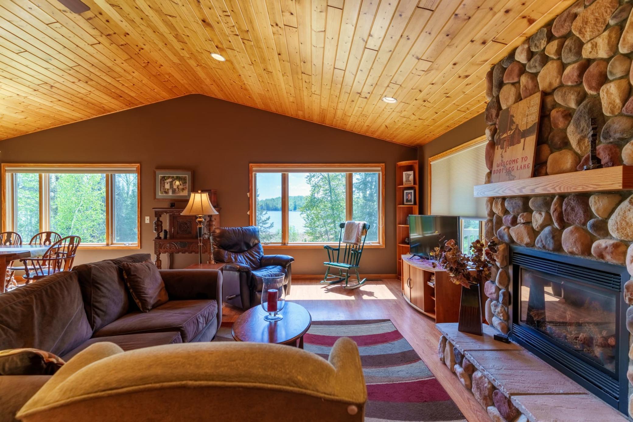 Living Room.jpeg