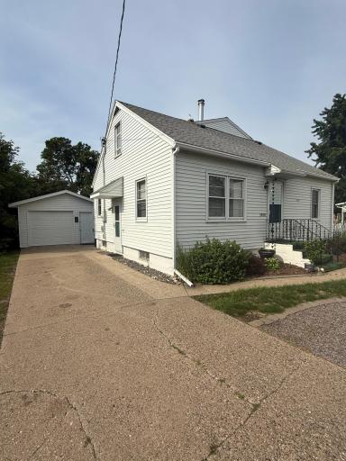 1420 Veterans Drive, Saint Cloud, MN 56303