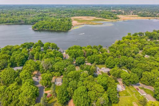 03_6269_Birch_Ln_Mound_MN_55364_USA-Exterior-DJI_20250531151939_0560_D.jpg