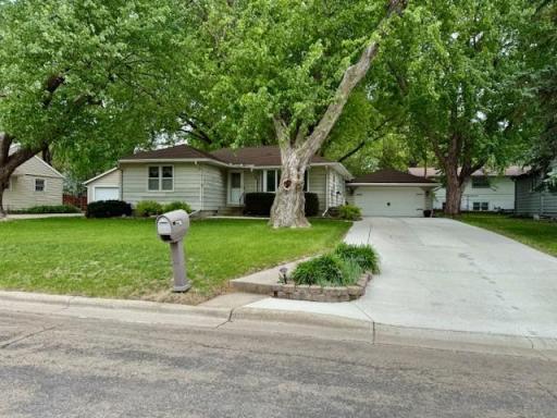 106 Morningside Road, Albert Lea, MN 56007