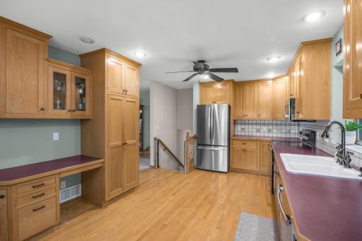 7712 Bester Avenue, Inver Grove Heights, MN 55076