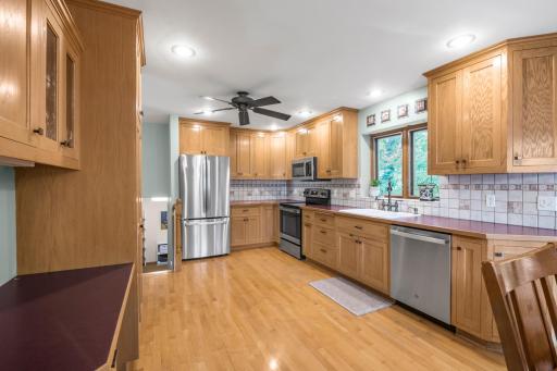 7712 Bester Avenue, Inver Grove Heights, MN 55076