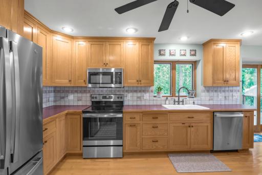7712 Bester Avenue, Inver Grove Heights, MN 55076