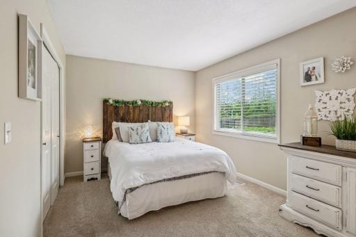 1686 Walnut Lane, Eagan, MN 55122