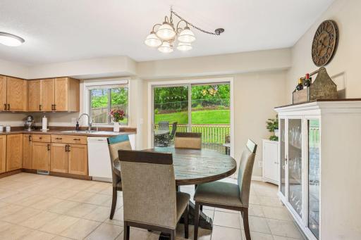 1686 Walnut Lane, Eagan, MN 55122