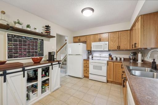 1686 Walnut Lane, Eagan, MN 55122