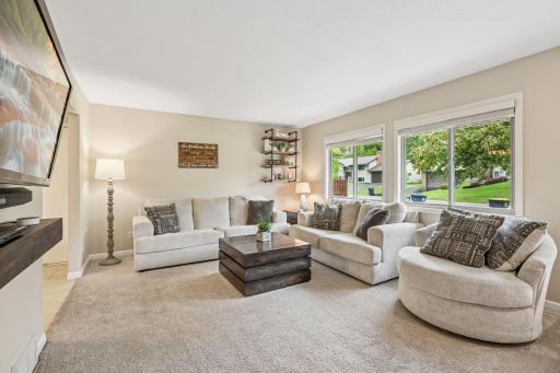 1686 Walnut Lane, Eagan, MN 55122