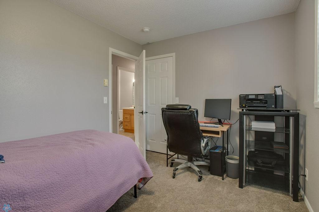 Lower level bed 3