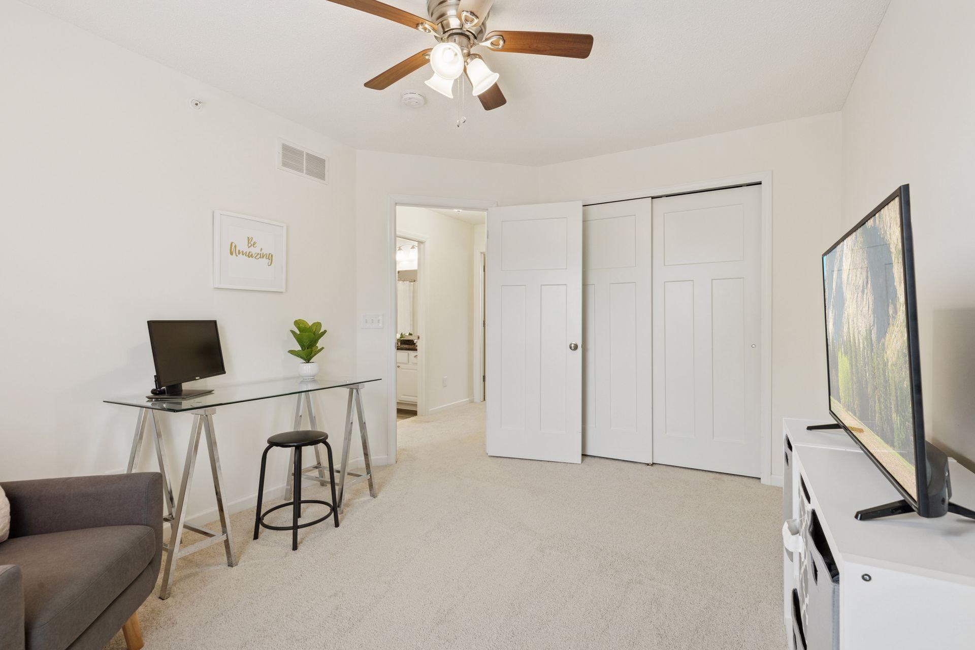 Another view of the UL 3rd bedroom.