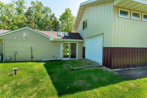 39307 Clearmont Road, Battle Lake, MN 56515